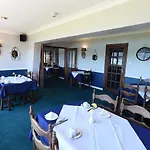 Whispering Pines קרוסהייבן